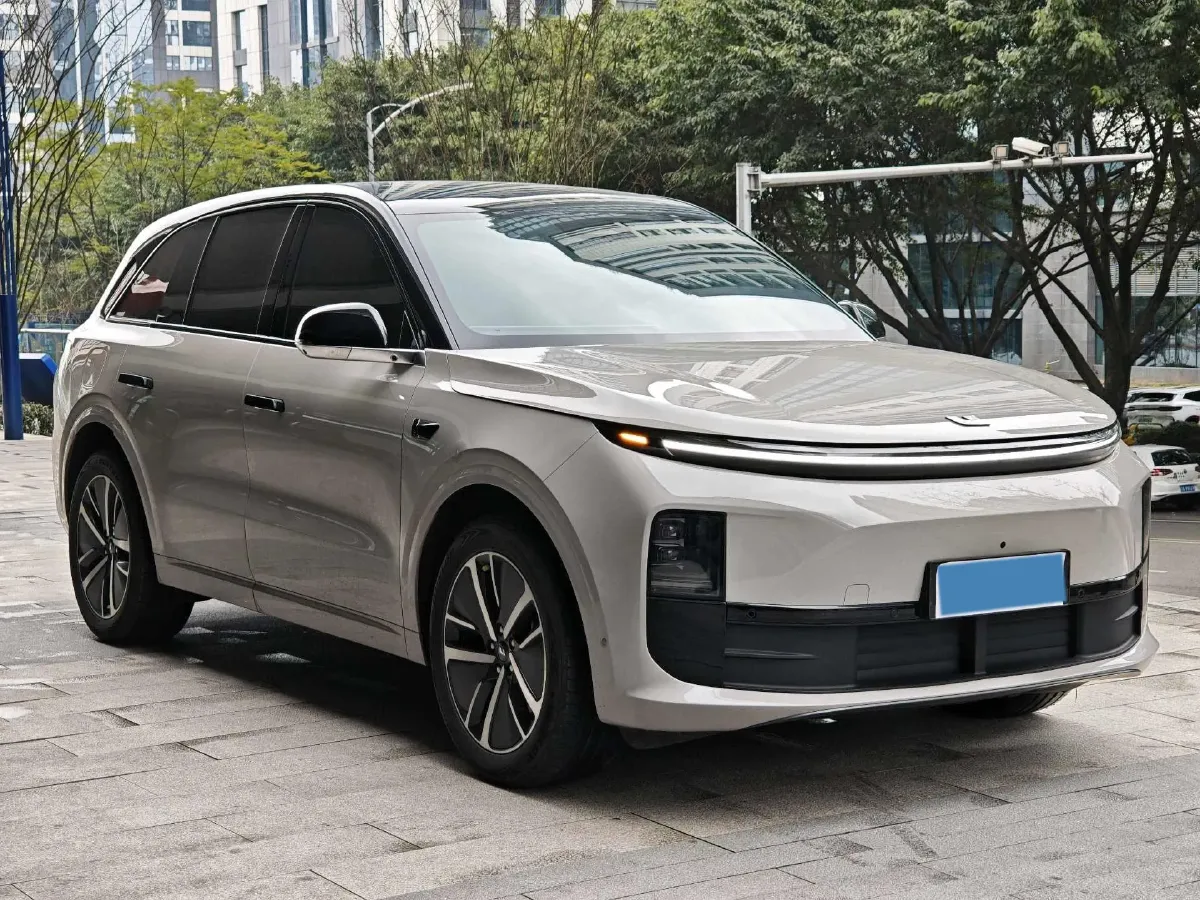 2024 Li L6 Range Extended 154HP L4 REEV 36.8KWH,autocango,china used car exporter,china ev exporter,chinese used car exporter,chinese used ev exporter
