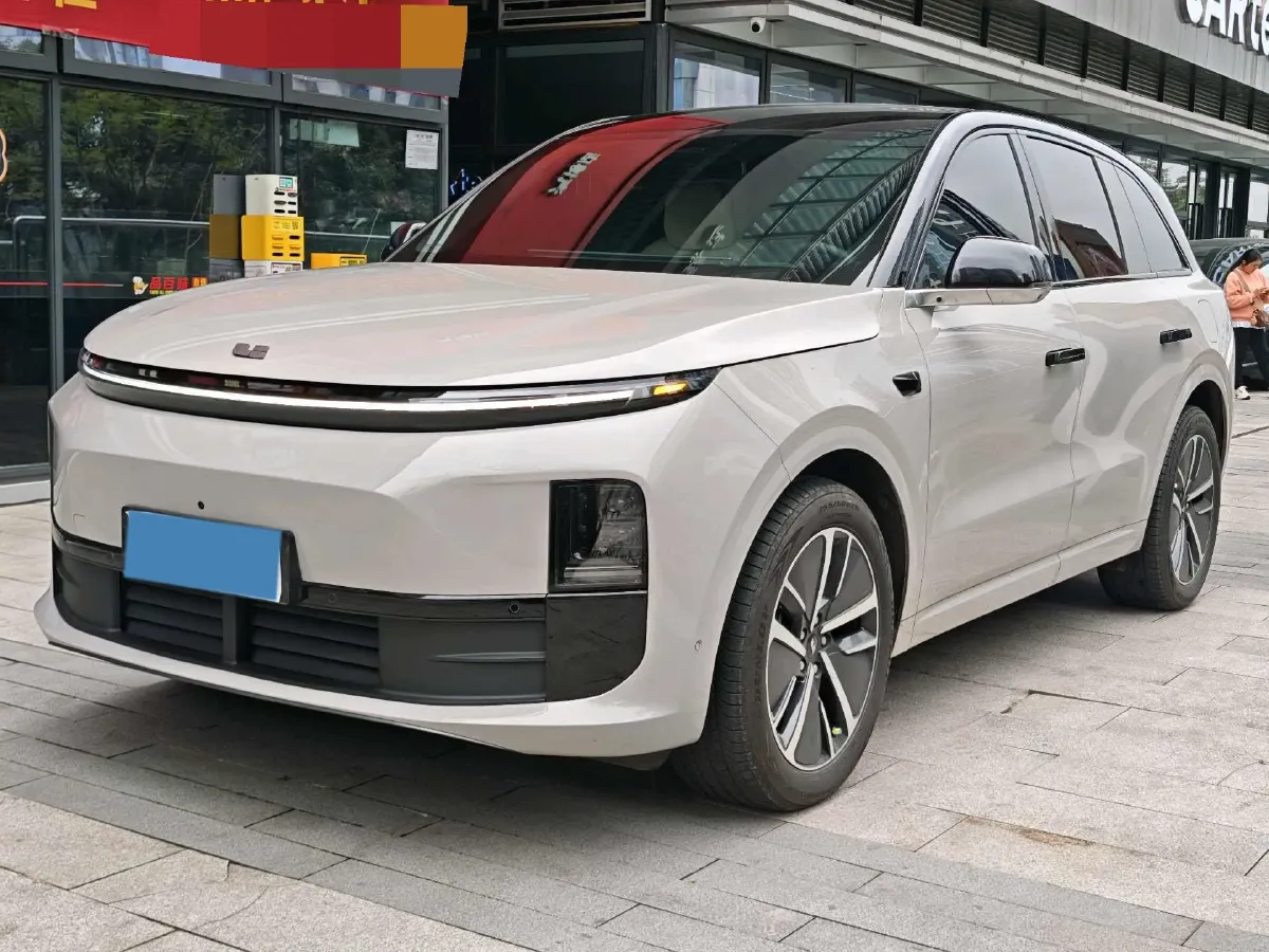 2024 Li L6 Range Extended 154HP L4 REEV 36.8KWH,autocango,china used car exporter,china ev exporter,chinese used car exporter,chinese used ev exporter