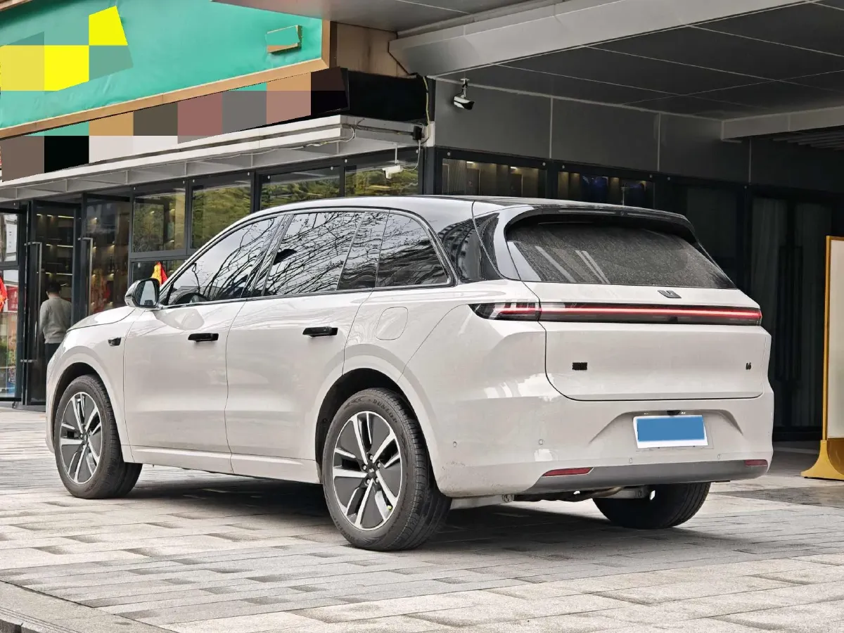 2024 Li L6 Range Extended 154HP L4 REEV 36.8KWH,autocango,china used car exporter,china ev exporter,chinese used car exporter,chinese used ev exporter
