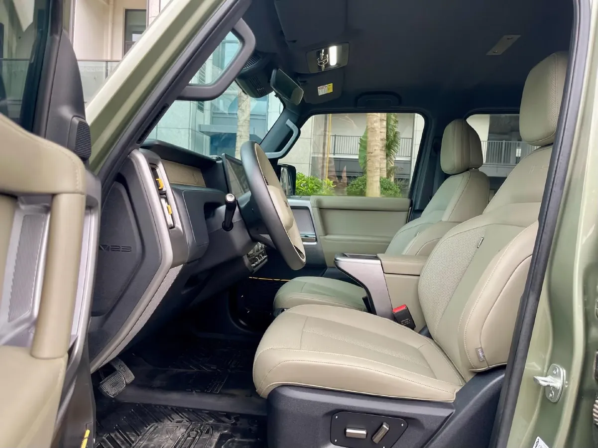 2025 Yufeng Auto Golden Warehouse BEV,autocango,china used car exporter,china ev exporter,chinese used car exporter,chinese used ev exporter