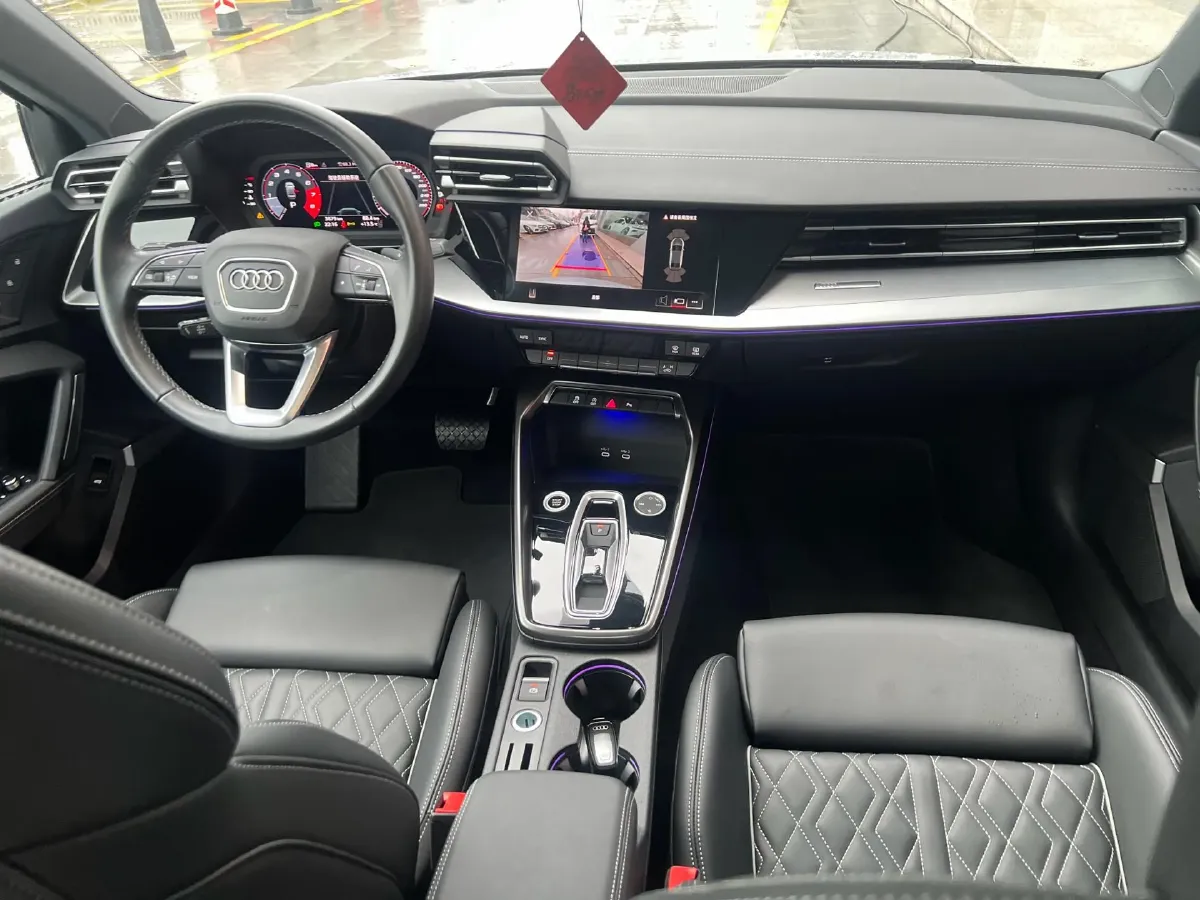 2025 Audi A3 1.5T 160HP L4 7DCT,autocango,china used car exporter,china ev exporter,chinese used car exporter,chinese used ev exporter