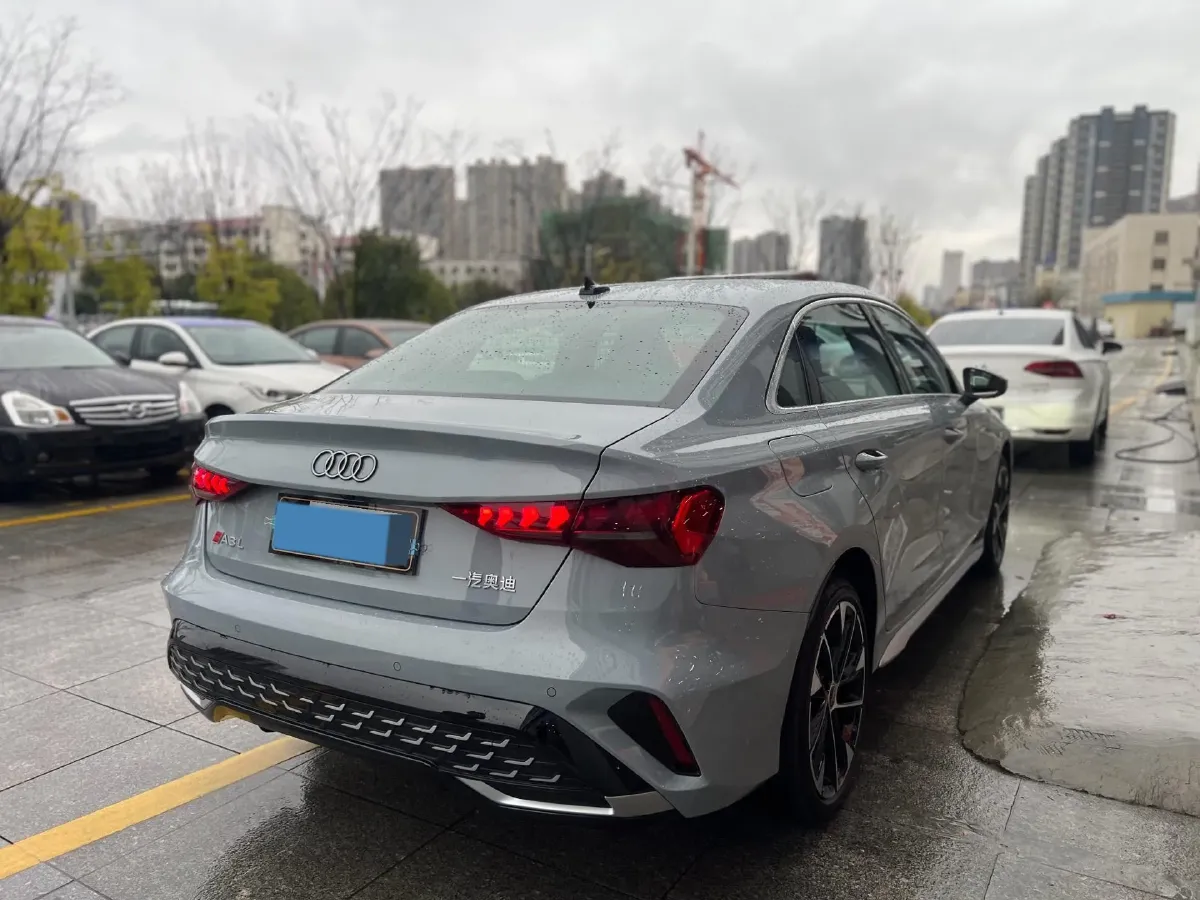 2025 Audi A3 1.5T 160HP L4 7DCT,autocango,china used car exporter,china ev exporter,chinese used car exporter,chinese used ev exporter