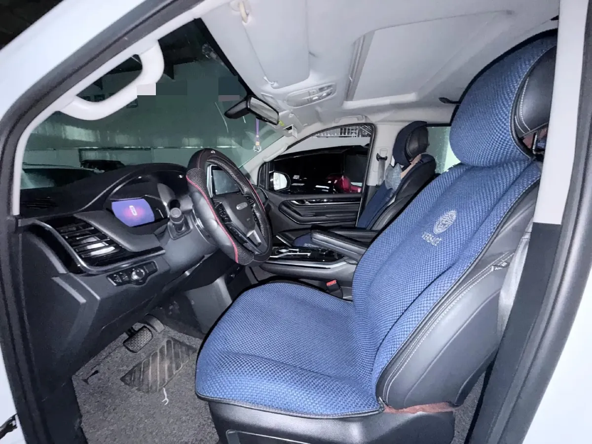 2020 MAXUS G20 2.0T 224HP L4 8AT,autocango,china used car exporter,china ev exporter,chinese used car exporter,chinese used ev exporter