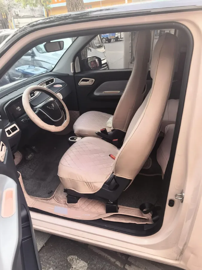 2022 WuLing HongGuang MINI EV BEV 9KWH,autocango,china used car exporter,china ev exporter,chinese used car exporter,chinese used ev exporter