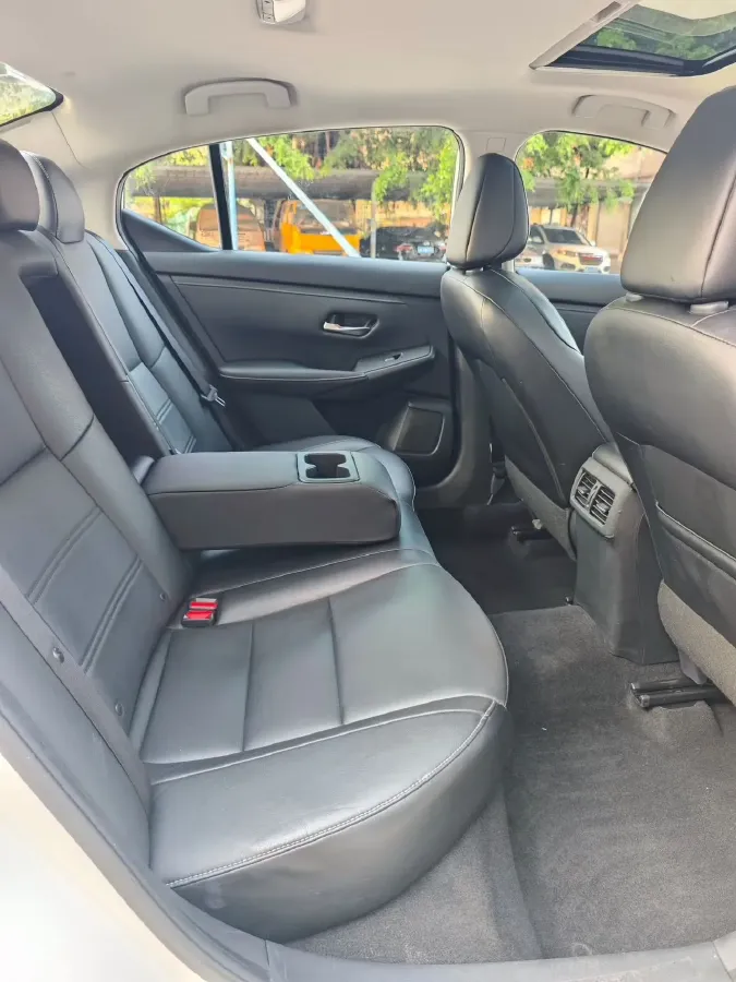 2020 Nissan Sylphy 1.6L 139HP L4 CVT,autocango,china used car exporter,china ev exporter,chinese used car exporter,chinese used ev exporter