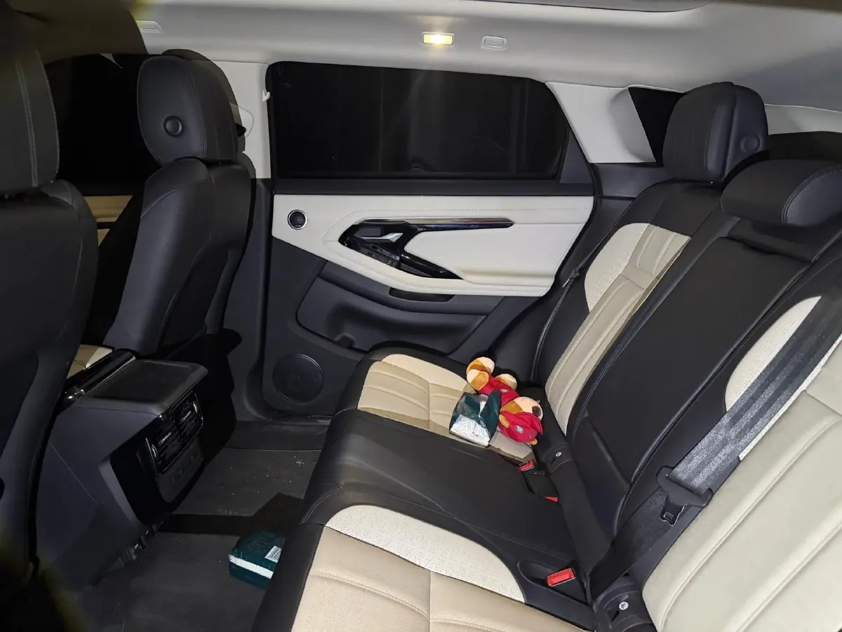 2021 Land Rover Range Rover Evoque 2.0T 249HP L4 9AT,autocango,china used car exporter,china ev exporter,chinese used car exporter,chinese used ev exporter