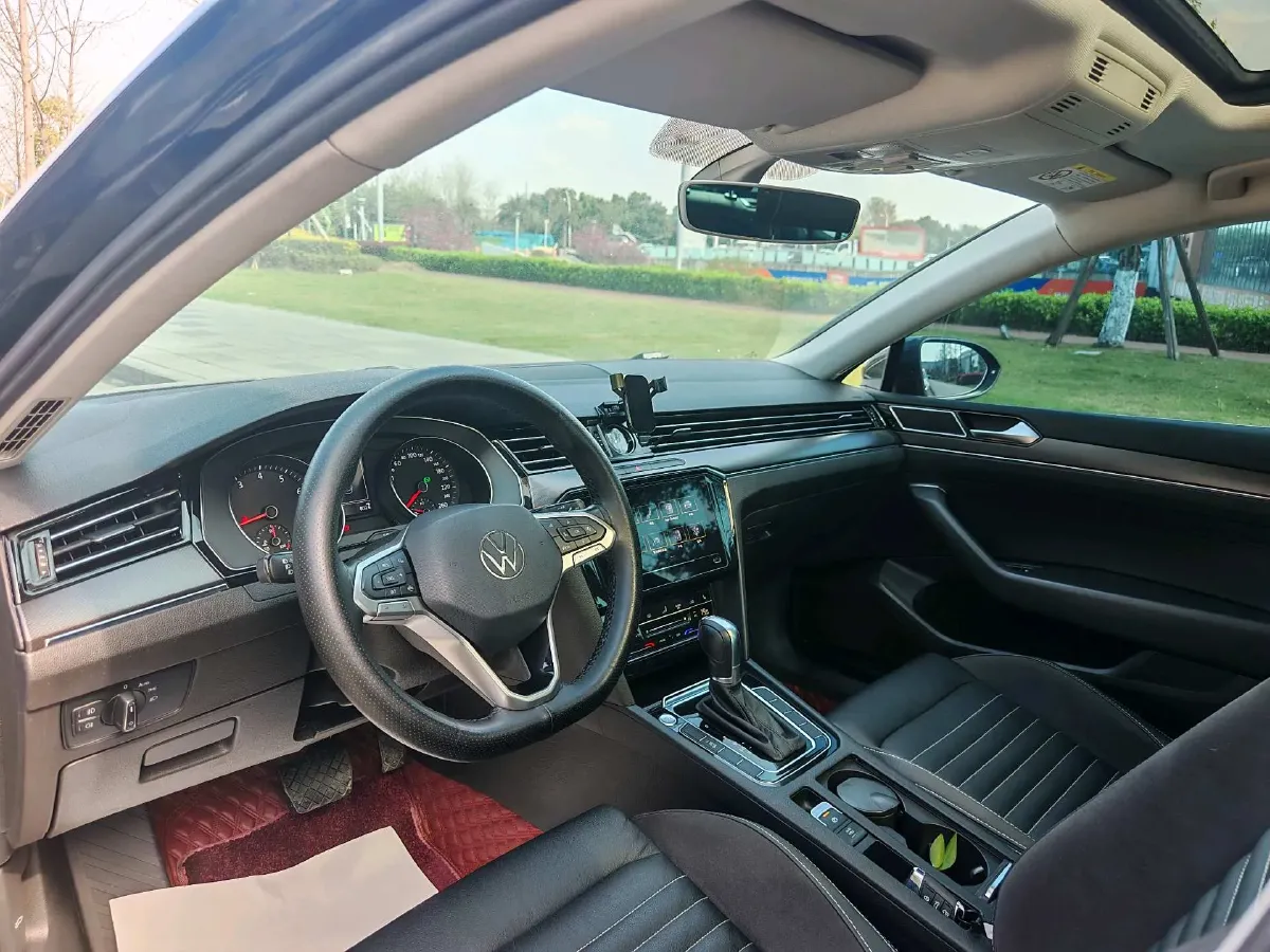 2020 Volkswagen Magotan 2.0T 186HP L4 7DCT,autocango,china used car exporter,china ev exporter,chinese used car exporter,chinese used ev exporter