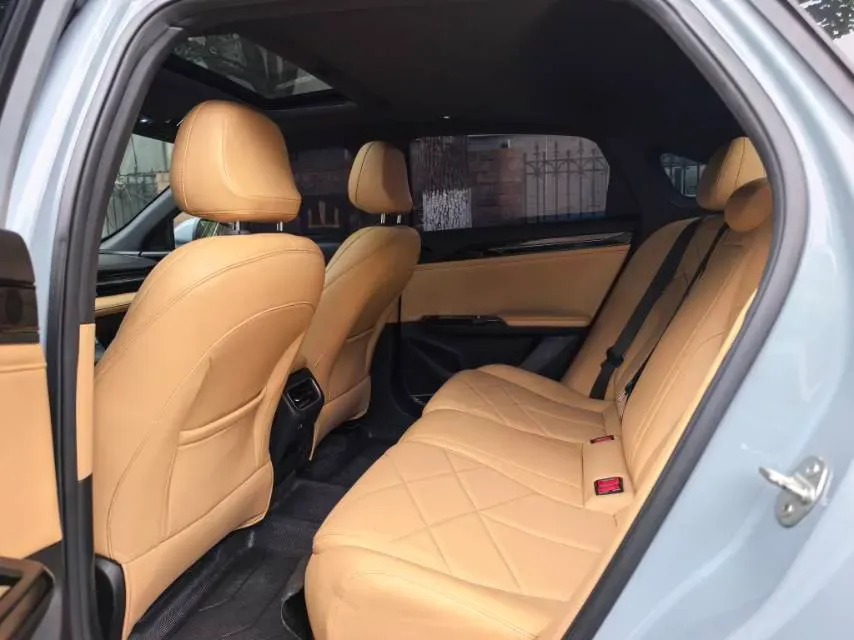 2023 Geely Galaxy L6 1.5T 163HP L4 3DHT PHEV,autocango,china used car exporter,china ev exporter,chinese used car exporter,chinese used ev exporter