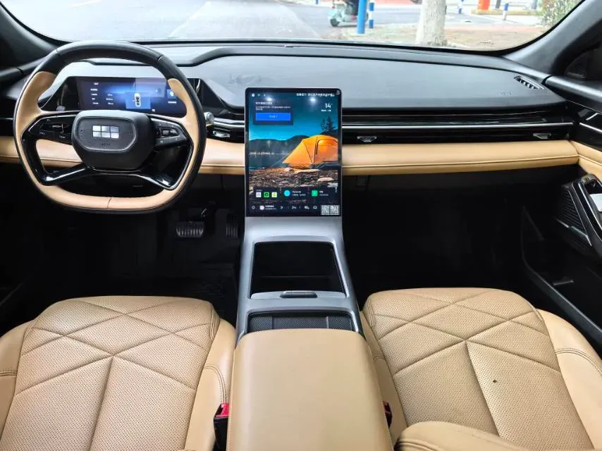 2023 Geely Galaxy L6 1.5T 163HP L4 3DHT PHEV,autocango,china used car exporter,china ev exporter,chinese used car exporter,chinese used ev exporter