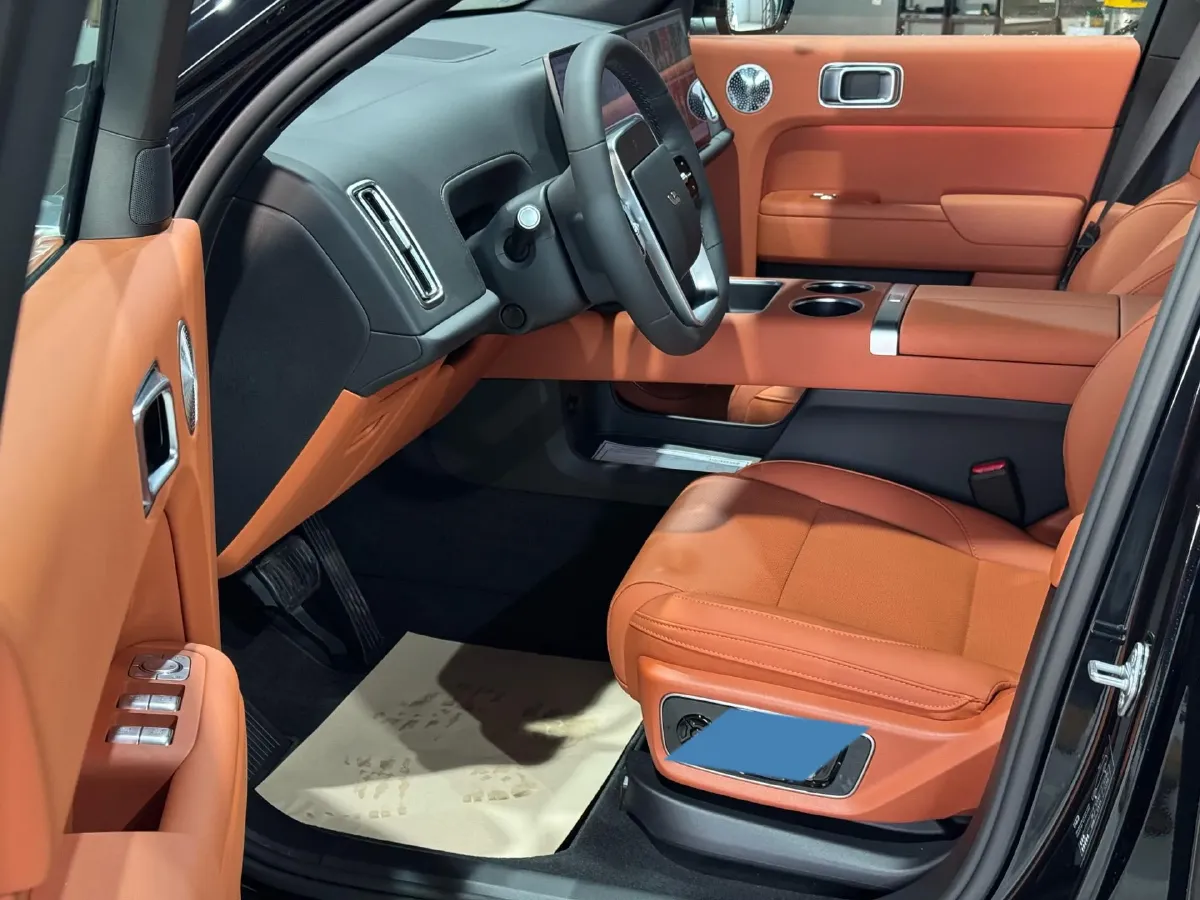 2025 Li L7 Range Extended 154HP REEV,autocango,china used car exporter,china ev exporter,chinese used car exporter,chinese used ev exporter