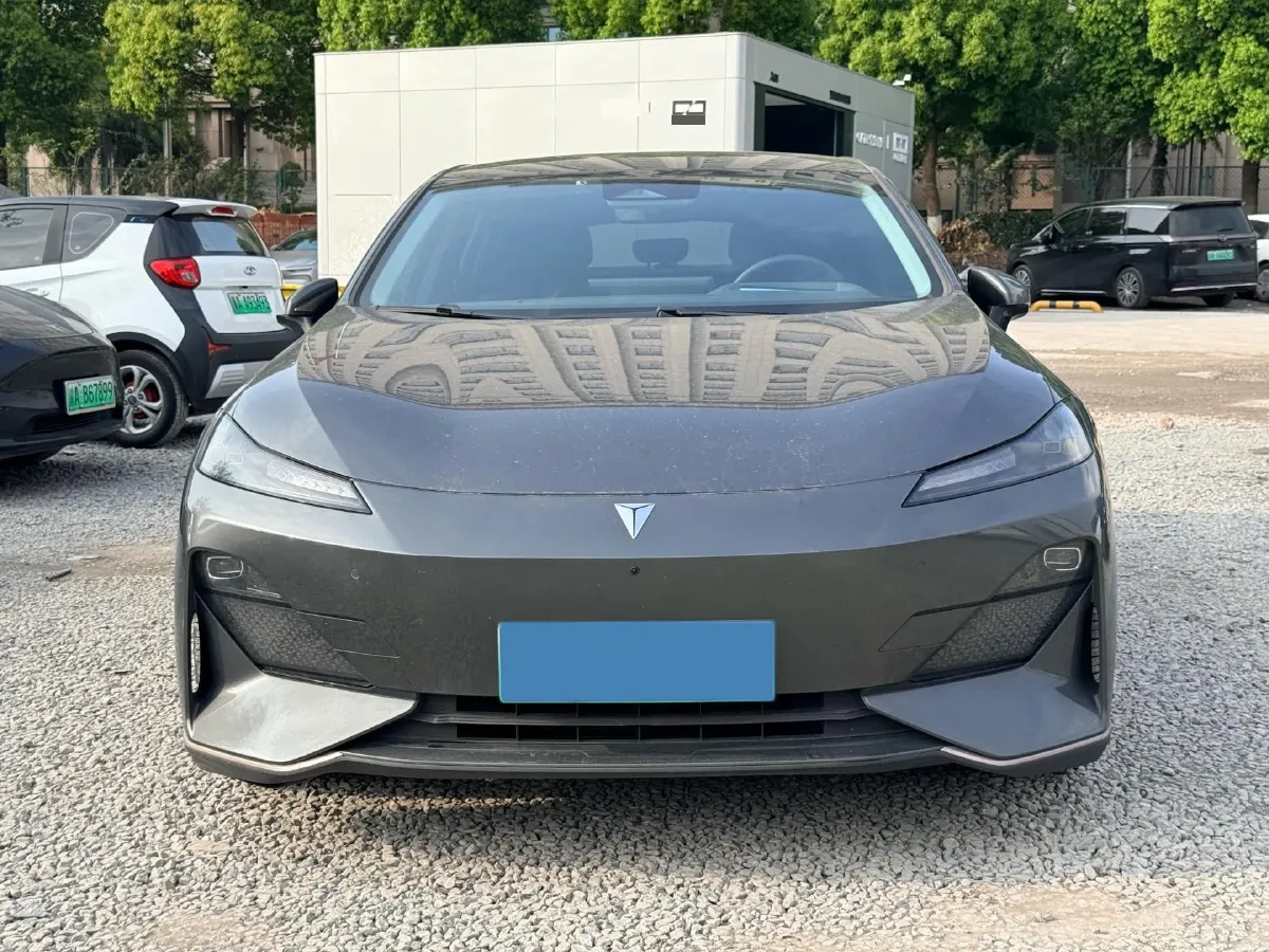 2022 DongFeng Forthing LingZhi EV BEV 68.4KWH,autocango,china used car exporter,china ev exporter,chinese used car exporter,chinese used ev exporter