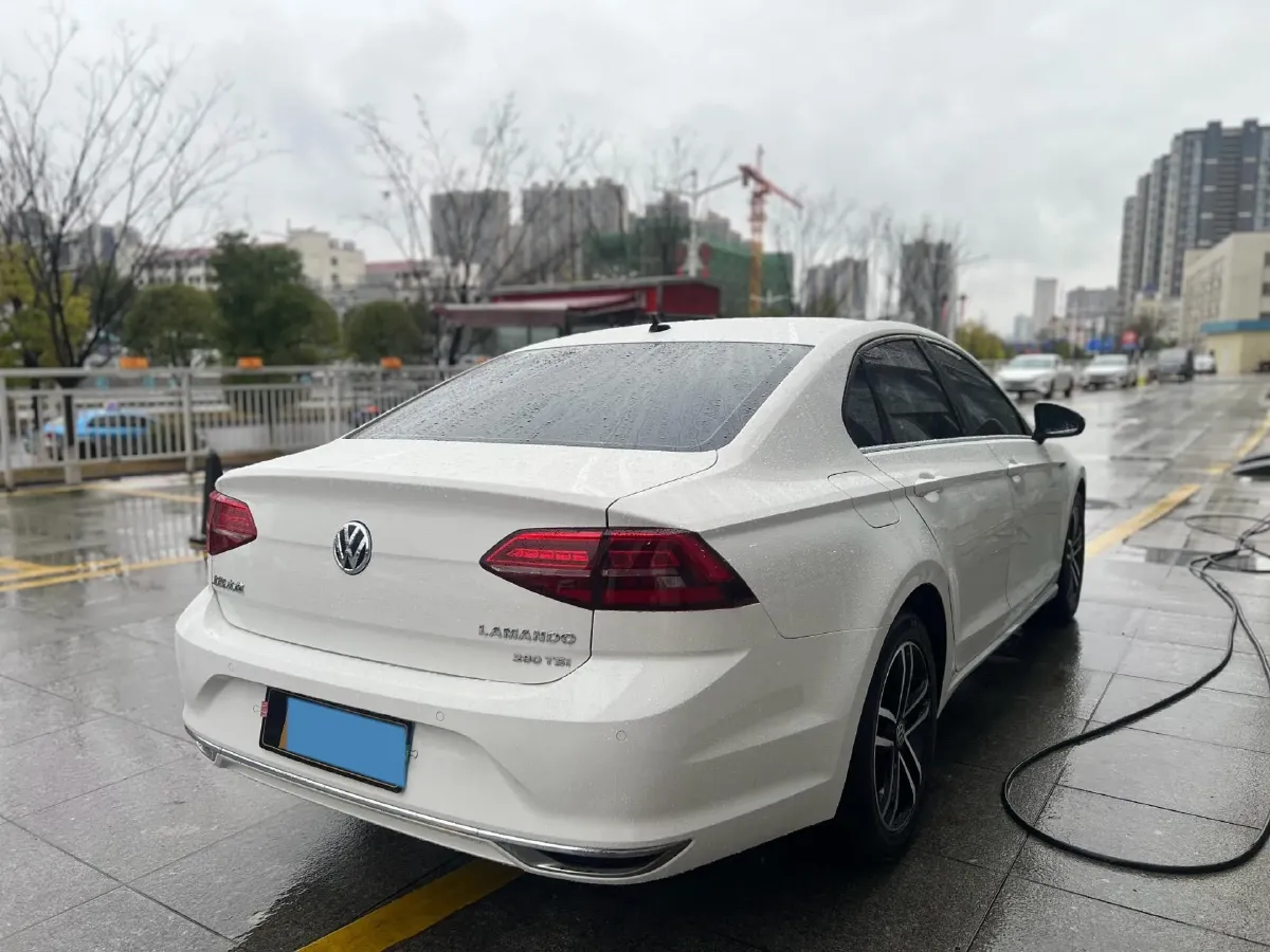 2019 Volkswagen Passat 1.4T 150HP L4 7DCT,autocango,china used car exporter,china ev exporter,chinese used car exporter,chinese used ev exporter