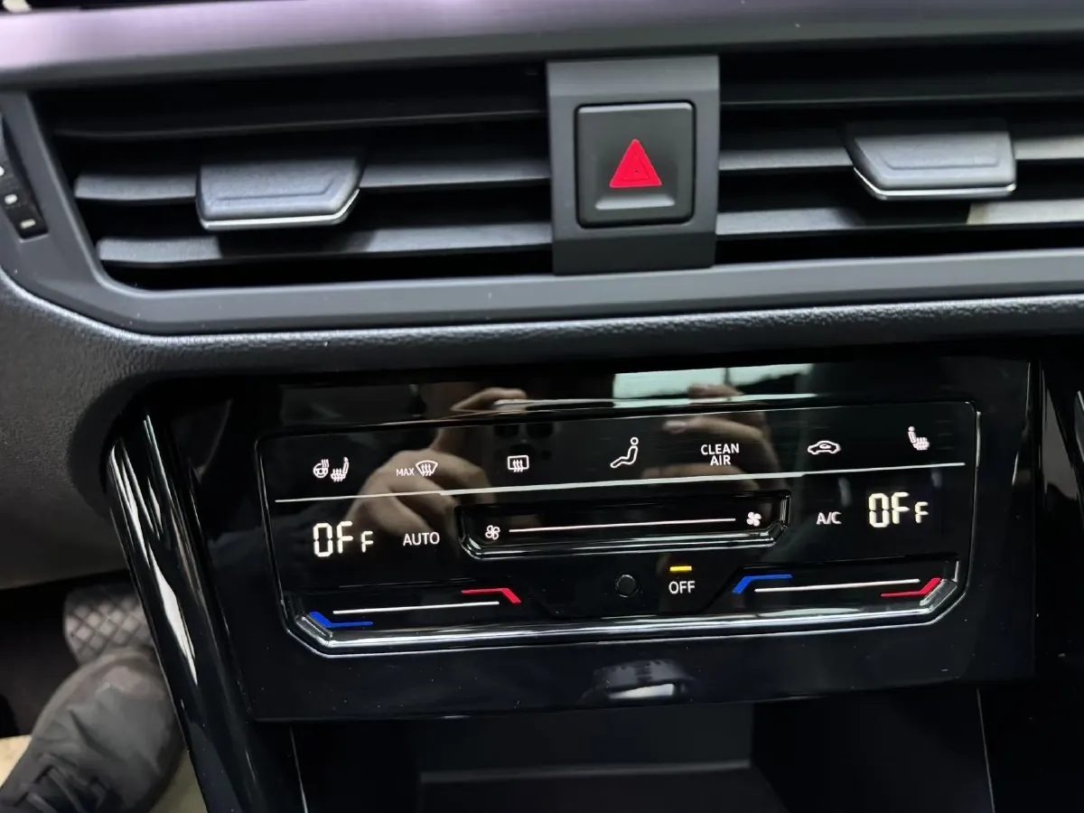 2022 Volkswagen Tayron 1.4T 150HP L4 7DCT,autocango,china used car exporter,china ev exporter,chinese used car exporter,chinese used ev exporter