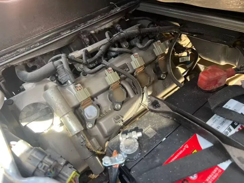 2020 WuLing RongGuang 1.5L 99HP L4 5MT,autocango,china used car exporter,china ev exporter,chinese used car exporter,chinese used ev exporter