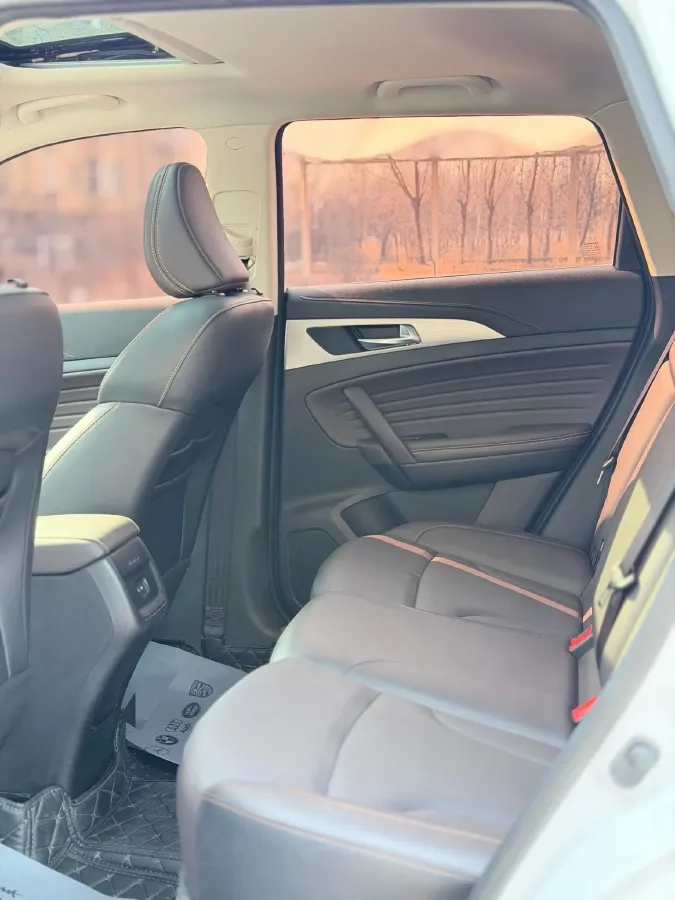 2019 ChangAn CS35 Plus 1.6L 128HP L4 5MT,autocango,china used car exporter,china ev exporter,chinese used car exporter,chinese used ev exporter