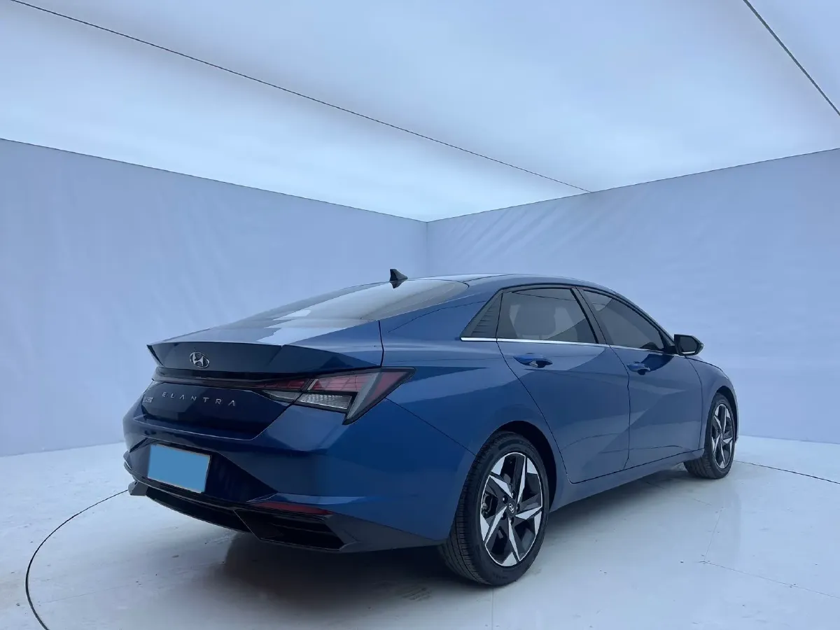2021 Hyundai Elantra 1.5L 115HP L4 CVT,autocango,china used car exporter,china ev exporter,chinese used car exporter,chinese used ev exporter
