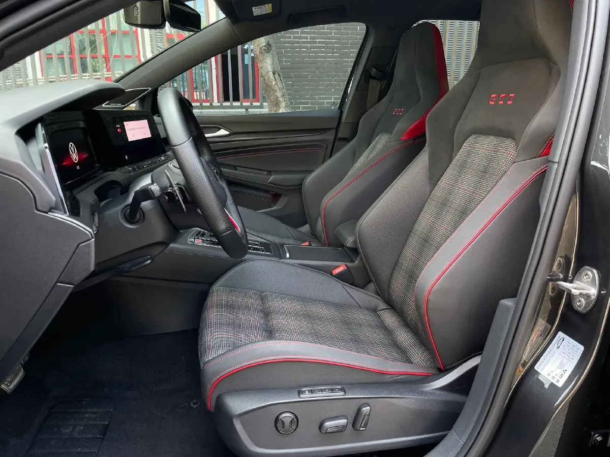 2021 Honda CR-V 1.5T 193HP L4 CVT,autocango,china used car exporter,china ev exporter,chinese used car exporter,chinese used ev exporter