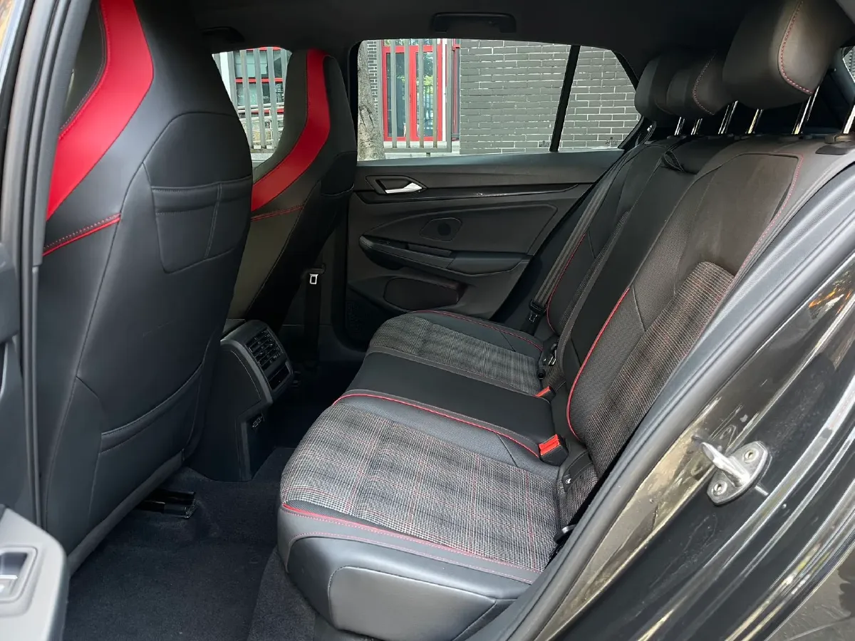 2021 Honda CR-V 1.5T 193HP L4 CVT,autocango,china used car exporter,china ev exporter,chinese used car exporter,chinese used ev exporter