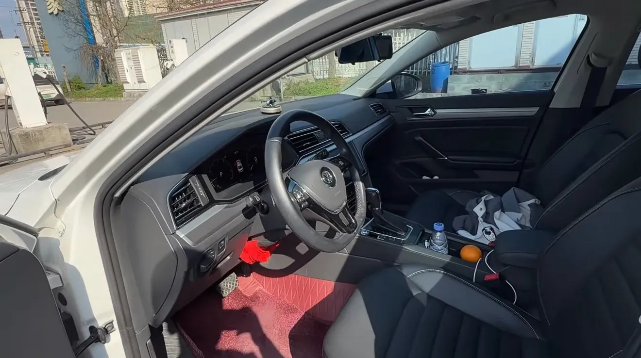 2021 Volkswagen Lamando 1.4T 150HP L4 7DCT,autocango,china used car exporter,china ev exporter,chinese used car exporter,chinese used ev exporter