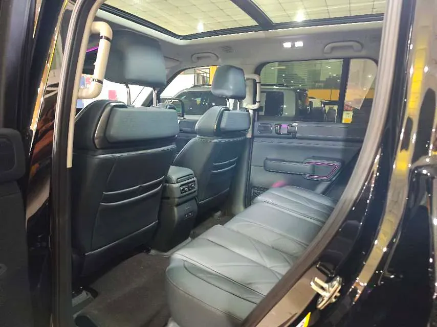 2023 FangChengBao Bao 5 1.5T 194HP L4 E-CVT PHEV 31.8KWH,autocango,china used car exporter,china ev exporter,chinese used car exporter,chinese used ev exporter