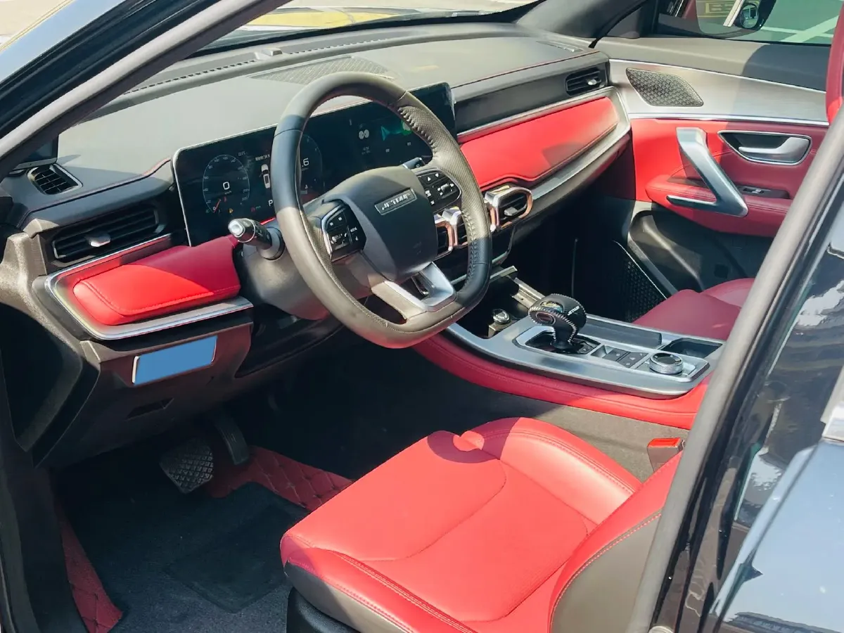 2023 Jetour X70 Plus 1.5T 156HP L4 6MT,autocango,china used car exporter,china ev exporter,chinese used car exporter,chinese used ev exporter