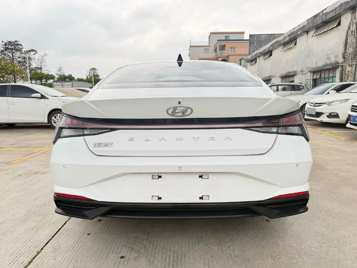 2021 Hyundai Elantra 1.5L 115HP L4 CVT,autocango,china used car exporter,china ev exporter,chinese used car exporter,chinese used ev exporter
