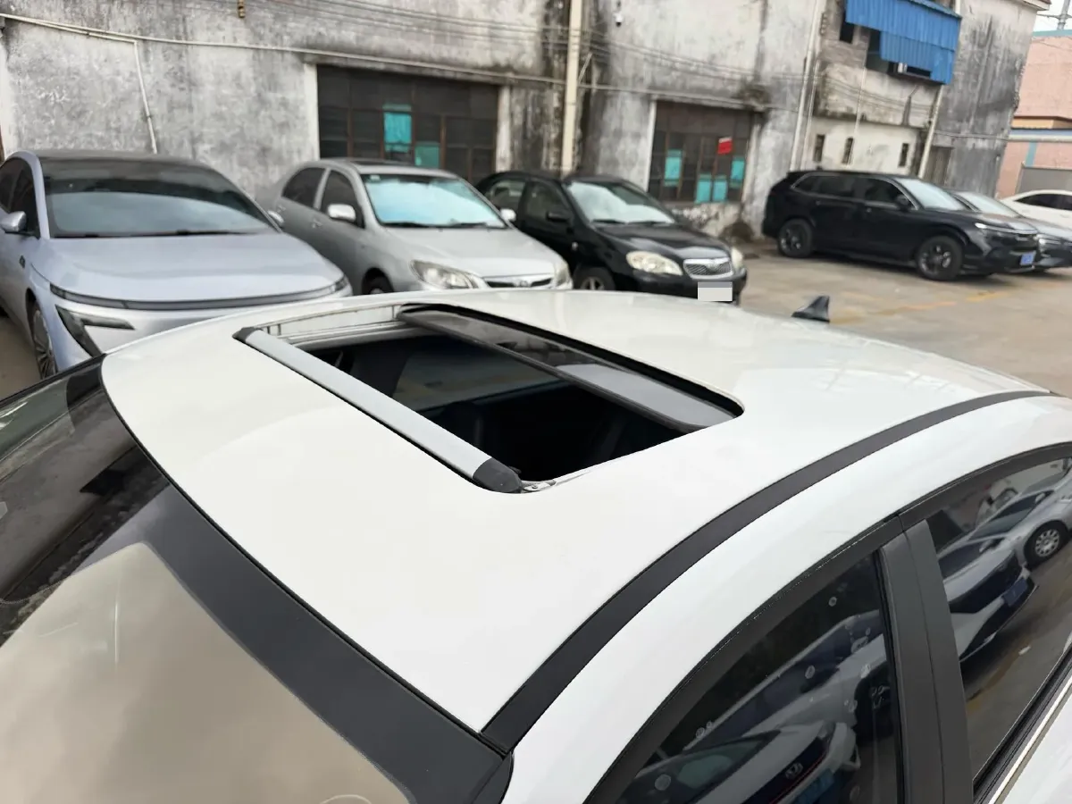 2021 Hyundai Elantra 1.5L 115HP L4 CVT,autocango,china used car exporter,china ev exporter,chinese used car exporter,chinese used ev exporter