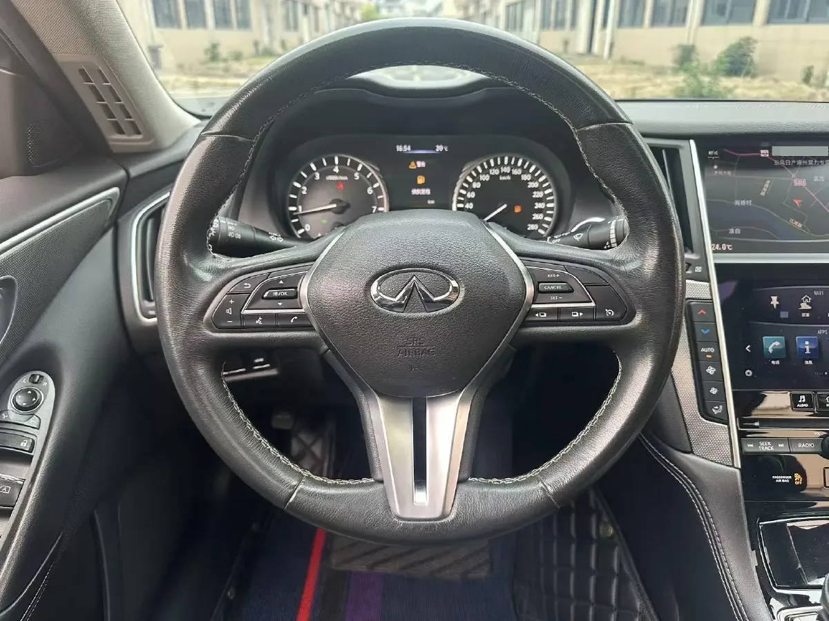 2018 Jeep Grand Commander 2.0T 265HP L4 9AT,autocango,china used car exporter,china ev exporter,chinese used car exporter,chinese used ev exporter