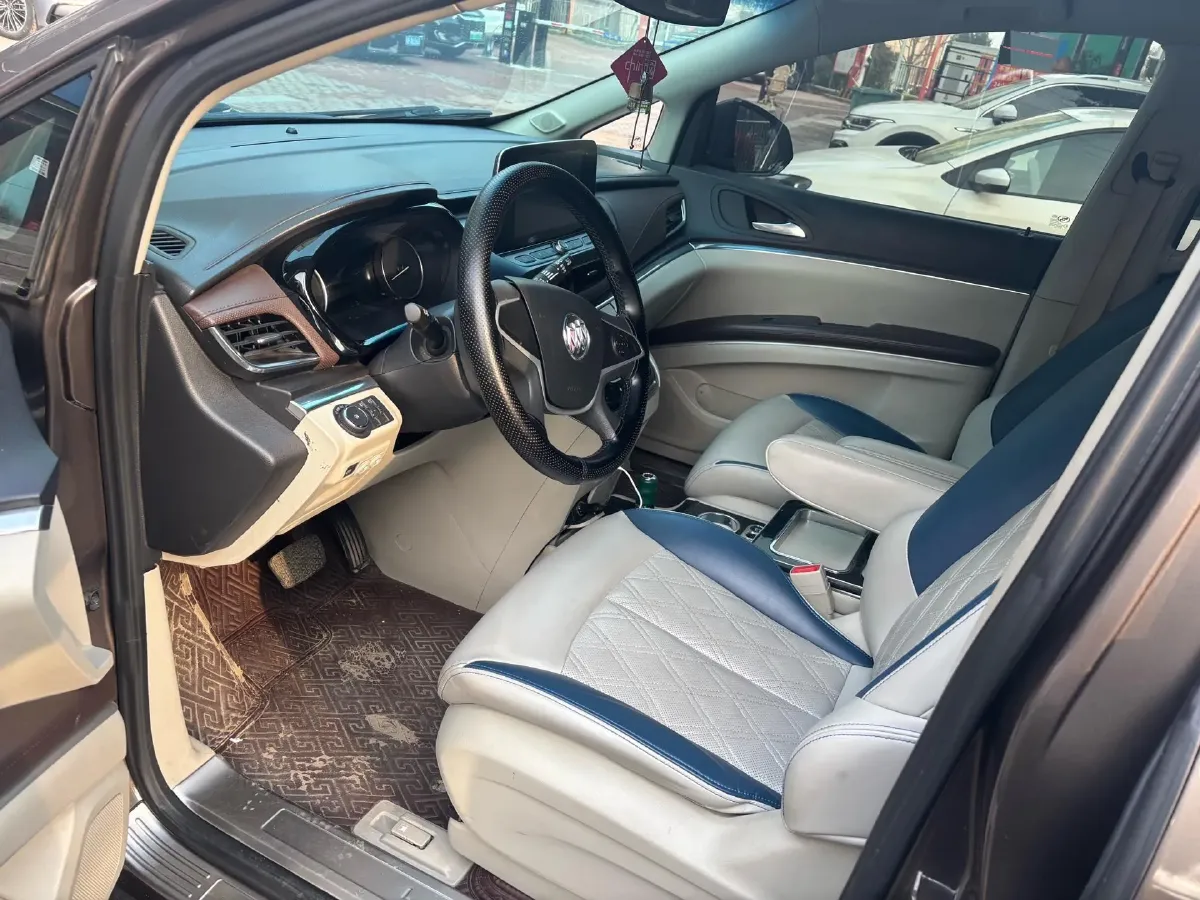 2021 Buick GL8 2.0T 237HP L4 9AT,autocango,china used car exporter,china ev exporter,chinese used car exporter,chinese used ev exporter