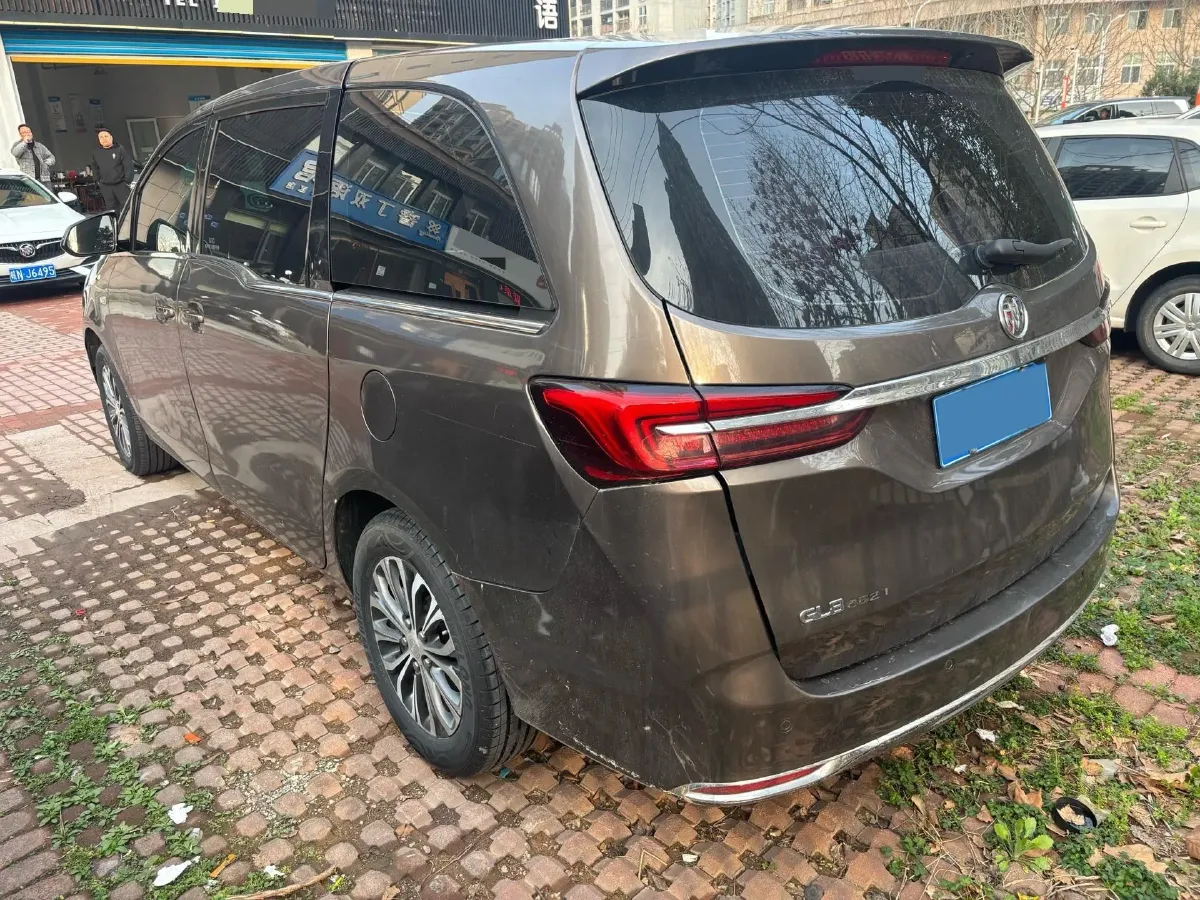 2021 Buick GL8 2.0T 237HP L4 9AT,autocango,china used car exporter,china ev exporter,chinese used car exporter,chinese used ev exporter