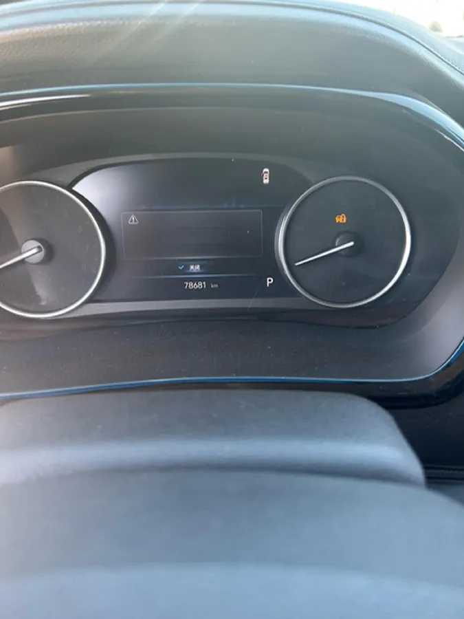 2023 Buick GL8 2.0T 237HP L4 9AT,autocango,china used car exporter,china ev exporter,chinese used car exporter,chinese used ev exporter