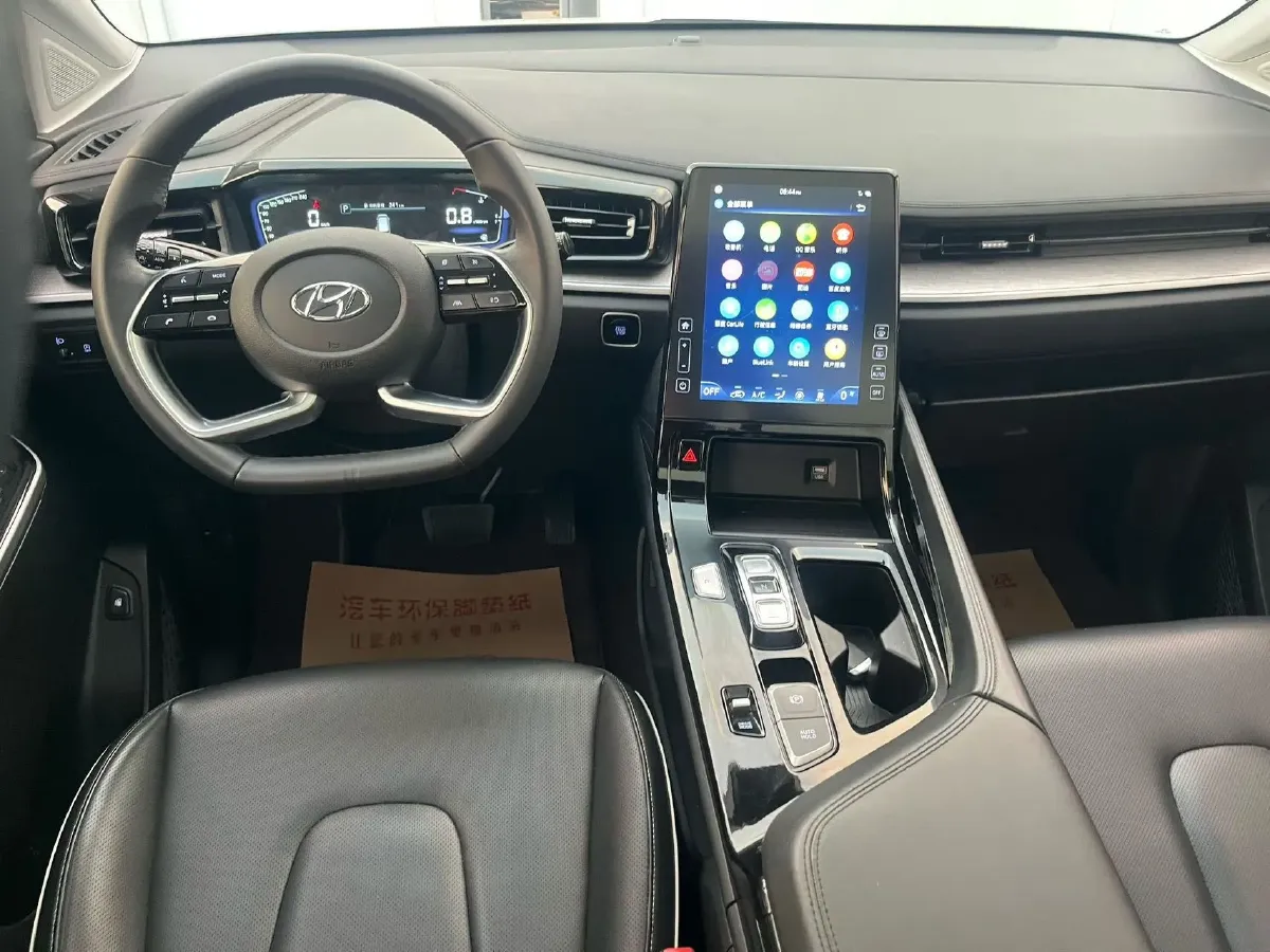2022 Hyundai Custo 1.5T 170HP L4 8AT,autocango,china used car exporter,china ev exporter,chinese used car exporter,chinese used ev exporter