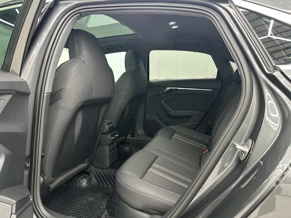 2022 Audi A3 1.4T 150HP L4 7DCT,autocango,china used car exporter,china ev exporter,chinese used car exporter,chinese used ev exporter