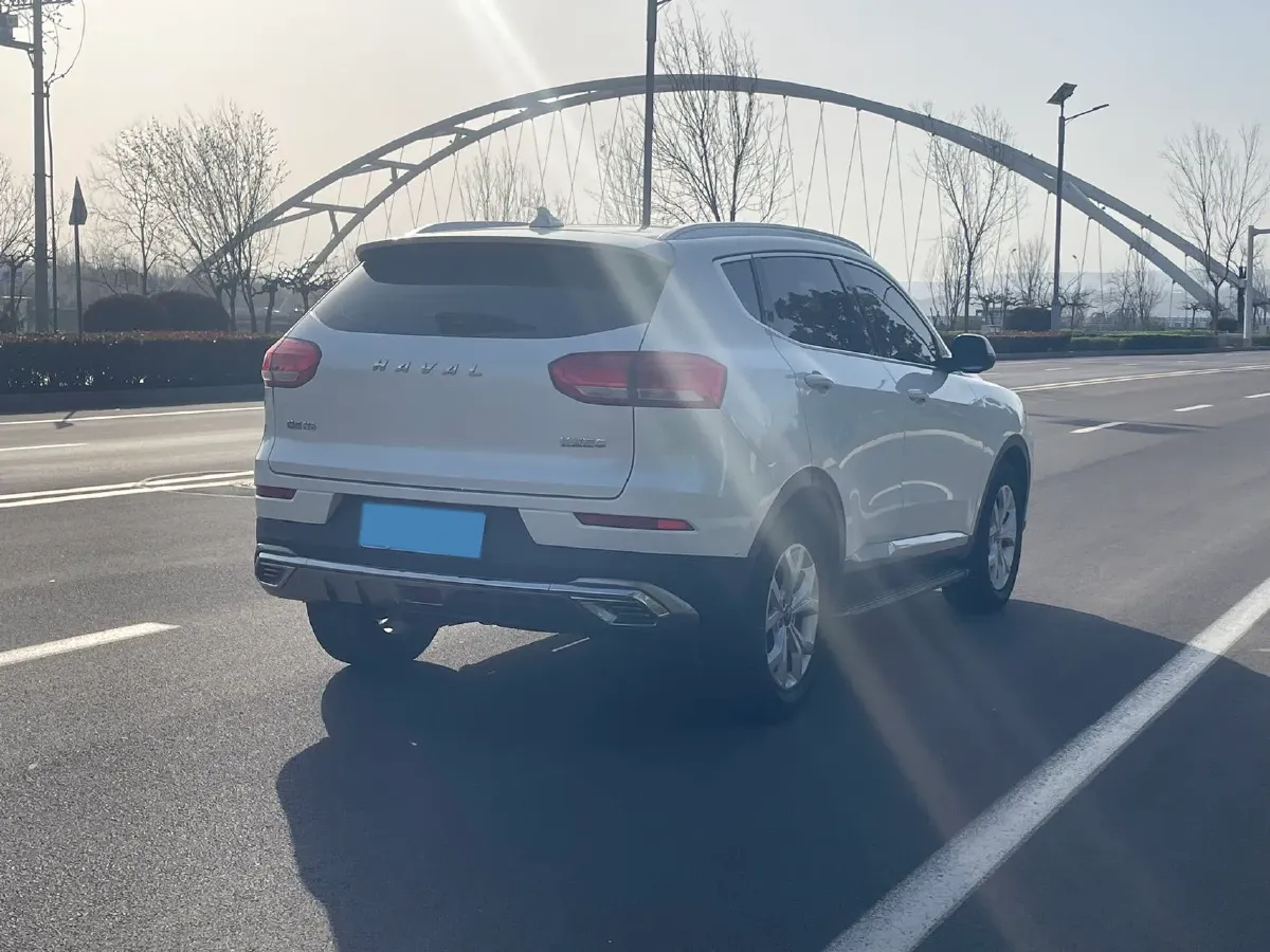 2021 Haval H6 1.5T 150HP L4 7DCT,autocango,china used car exporter,china ev exporter,chinese used car exporter,chinese used ev exporter