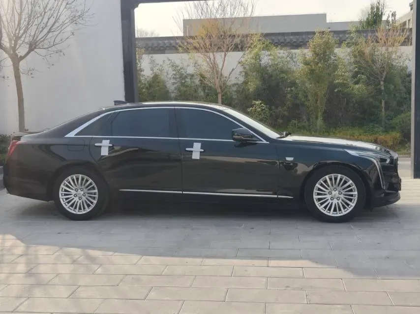 2022 Cadillac CT6 2.0T 237HP L4 10AT,autocango,china used car exporter,china ev exporter,chinese used car exporter,chinese used ev exporter