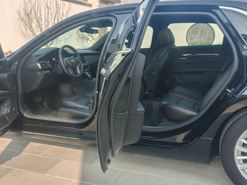 2022 Cadillac CT6 2.0T 237HP L4 10AT,autocango,china used car exporter,china ev exporter,chinese used car exporter,chinese used ev exporter