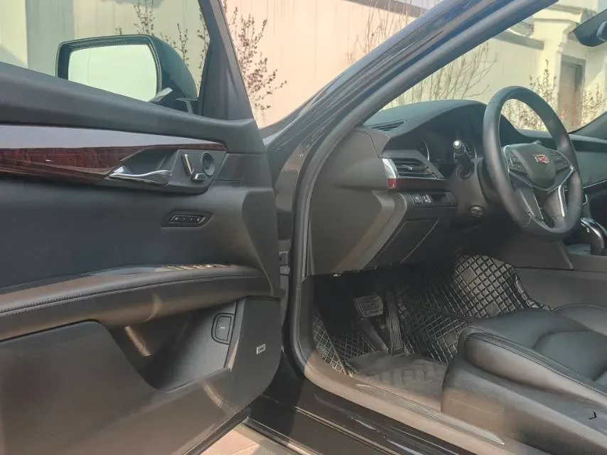 2022 Cadillac CT6 2.0T 237HP L4 10AT,autocango,china used car exporter,china ev exporter,chinese used car exporter,chinese used ev exporter