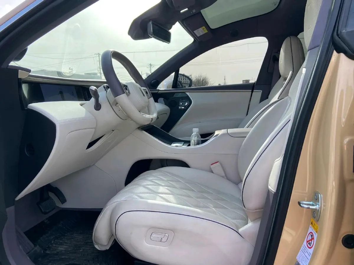 2024 Avatr 11 BEV 90KWH,autocango,china used car exporter,china ev exporter,chinese used car exporter,chinese used ev exporter