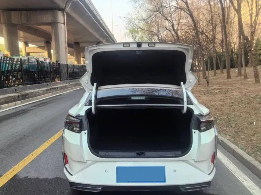 2021 DongFeng Aeolus YiXuan 1.5T 150HP L4 6DCT,autocango,china used car exporter,china ev exporter,chinese used car exporter,chinese used ev exporter