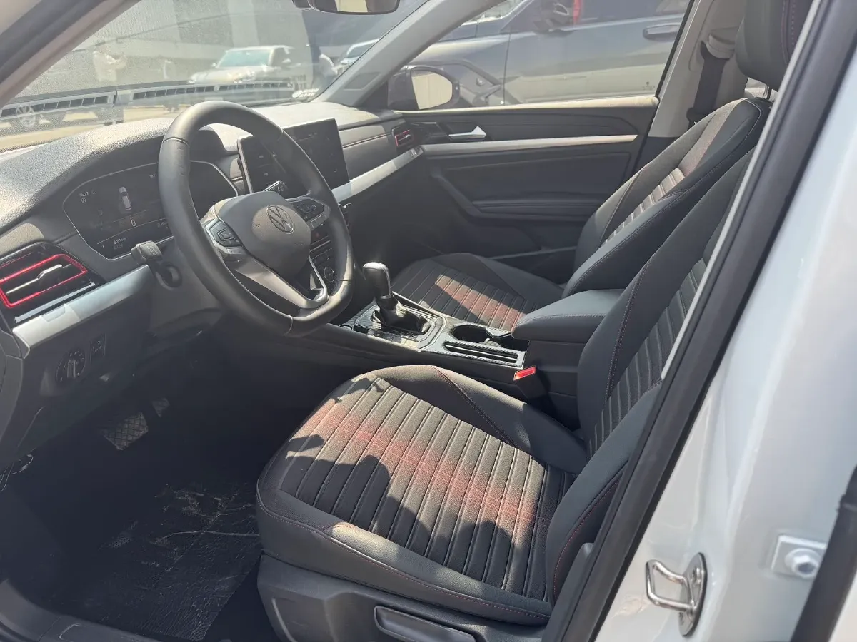 2023 Volkswagen Lavida 1.4T 150HP L4 7DCT,autocango,china used car exporter,china ev exporter,chinese used car exporter,chinese used ev exporter