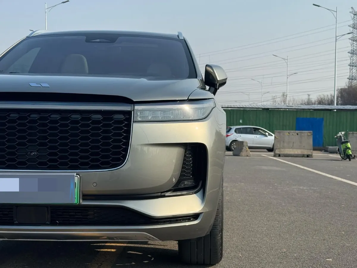 2021 Li ONE Range Extended 131HP REEV 40.5KWH,autocango,china used car exporter,china ev exporter,chinese used car exporter,chinese used ev exporter