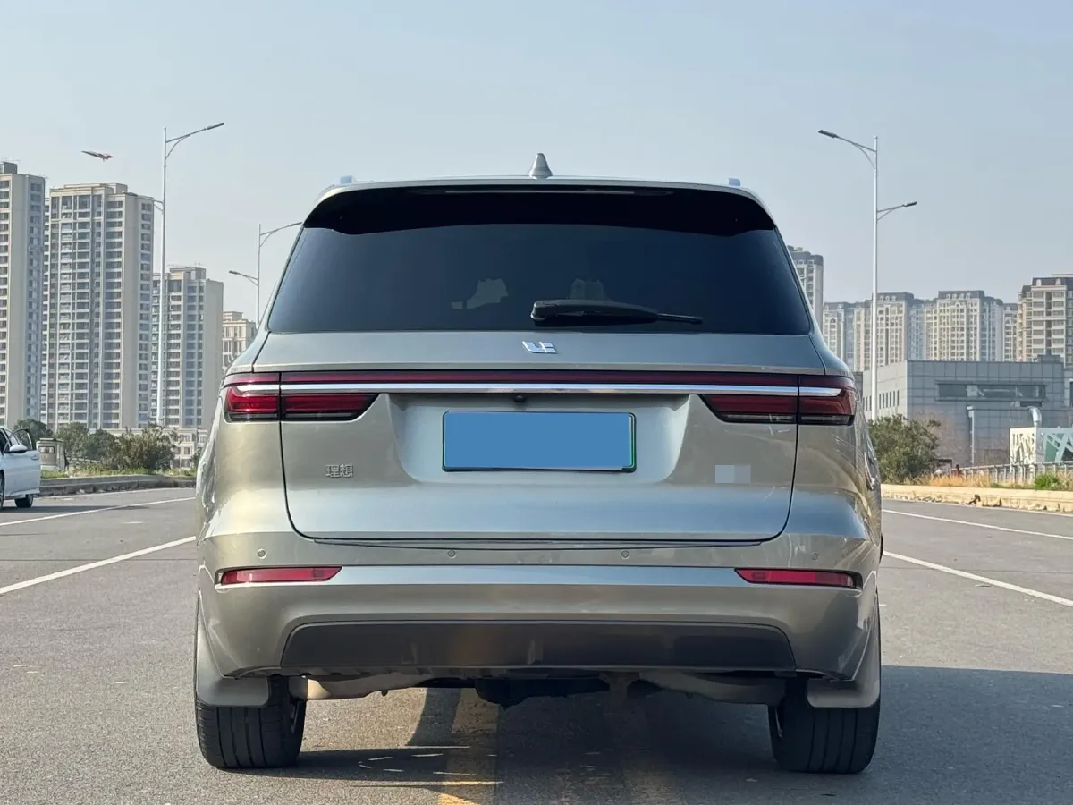 2021 Li ONE Range Extended 131HP REEV 40.5KWH,autocango,china used car exporter,china ev exporter,chinese used car exporter,chinese used ev exporter
