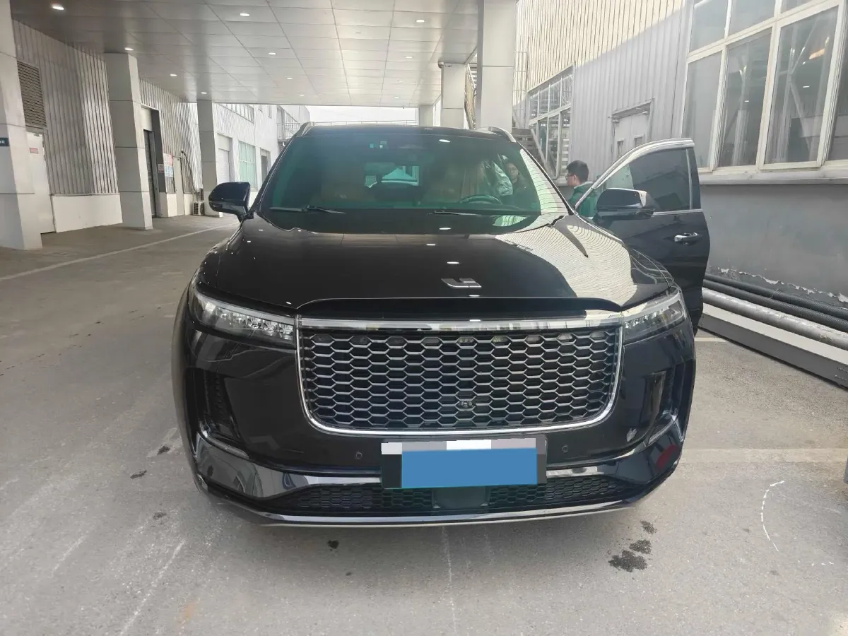 2021 Li ONE Range Extended 131HP REEV 40.5KWH,autocango,china used car exporter,china ev exporter,chinese used car exporter,chinese used ev exporter