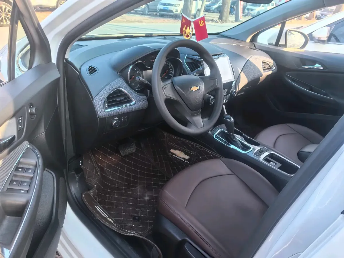 2018 Chevrolet Cruze 1.5L 114HP L4 6AT,autocango,china used car exporter,china ev exporter,chinese used car exporter,chinese used ev exporter