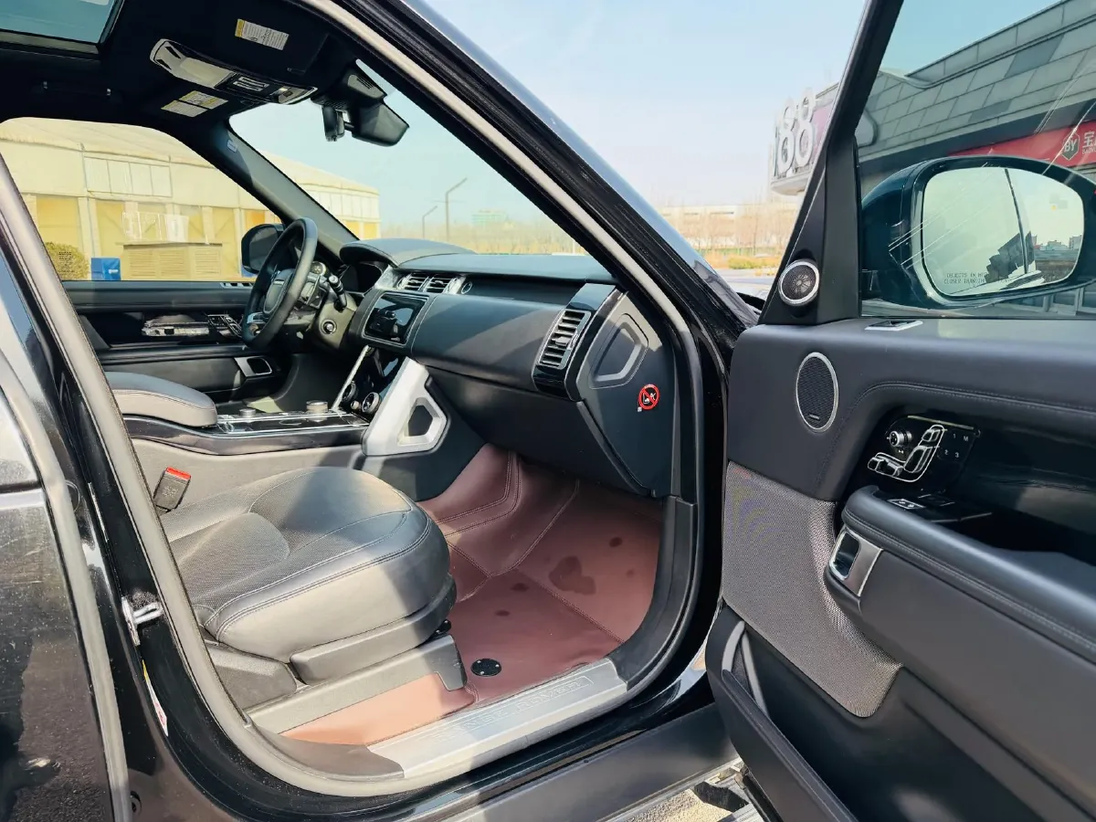 2018 Land Rover Range Rover Evoque 2.0T 241HP L4 9AT,autocango,china used car exporter,china ev exporter,chinese used car exporter,chinese used ev exporter