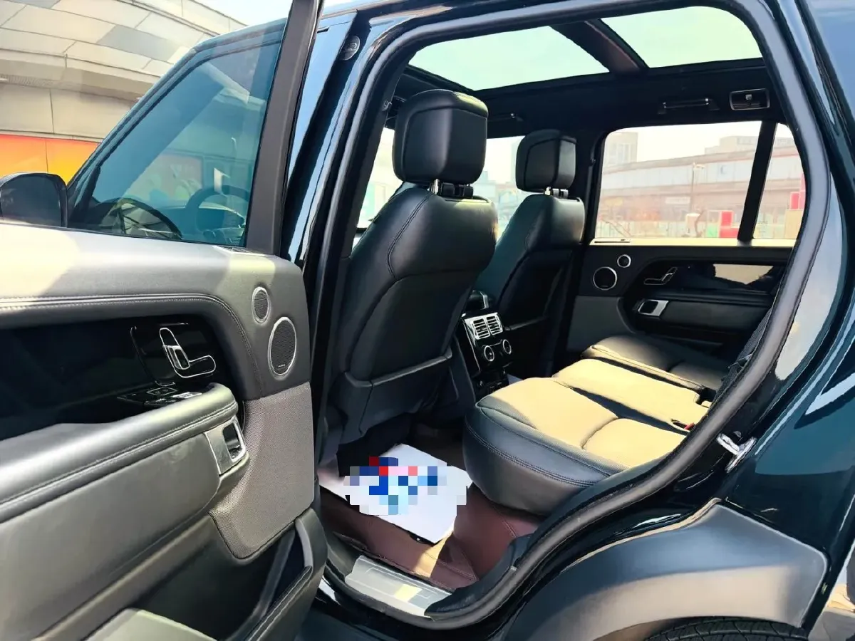 2018 Land Rover Range Rover Evoque 2.0T 241HP L4 9AT,autocango,china used car exporter,china ev exporter,chinese used car exporter,chinese used ev exporter