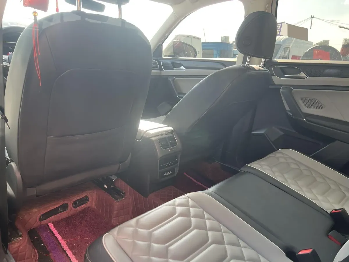 2024 Volkswagen Tayron 1.5T 160HP L4 7DCT,autocango,china used car exporter,china ev exporter,chinese used car exporter,chinese used ev exporter