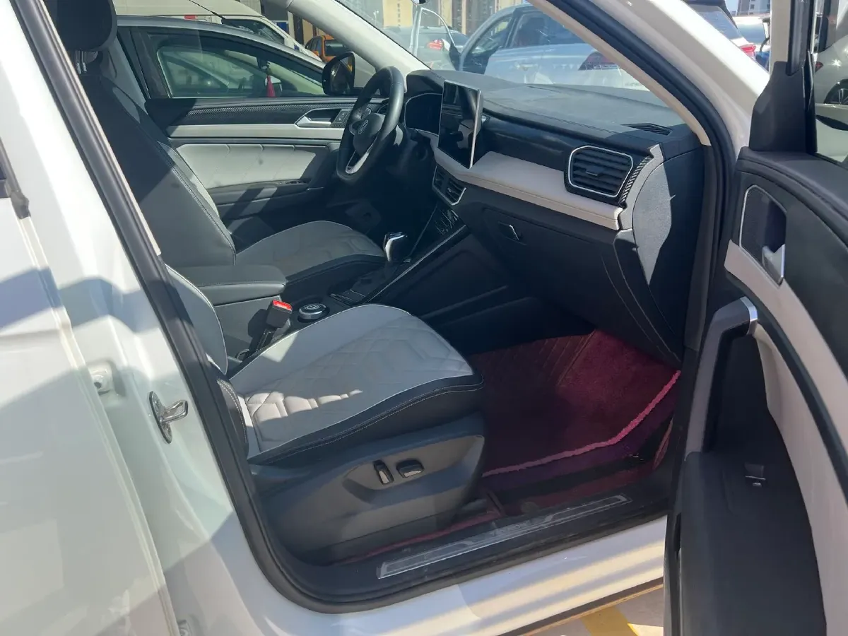 2024 Volkswagen Tayron 1.5T 160HP L4 7DCT,autocango,china used car exporter,china ev exporter,chinese used car exporter,chinese used ev exporter