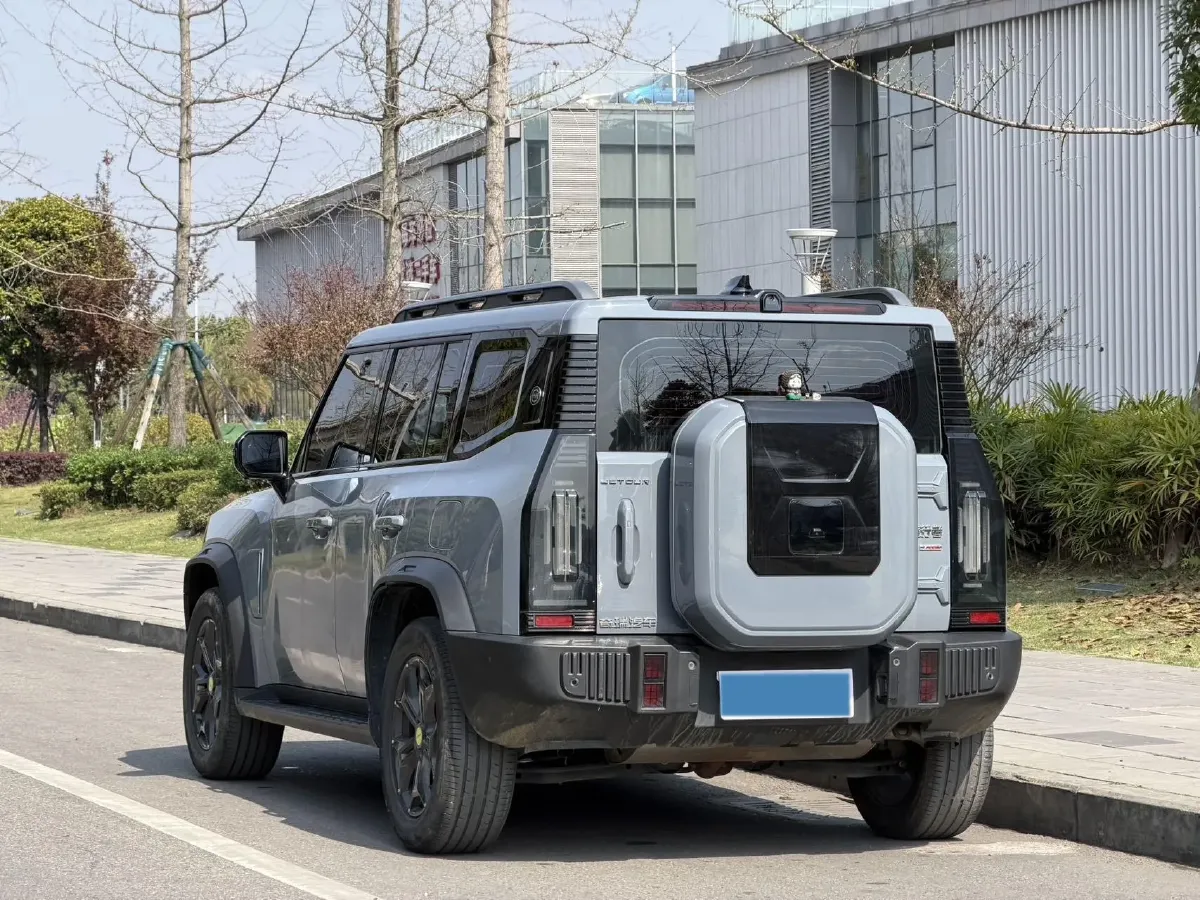 2023 Jetour Traveller 2.0T 254HP L4 7DCT,autocango,china used car exporter,china ev exporter,chinese used car exporter,chinese used ev exporter