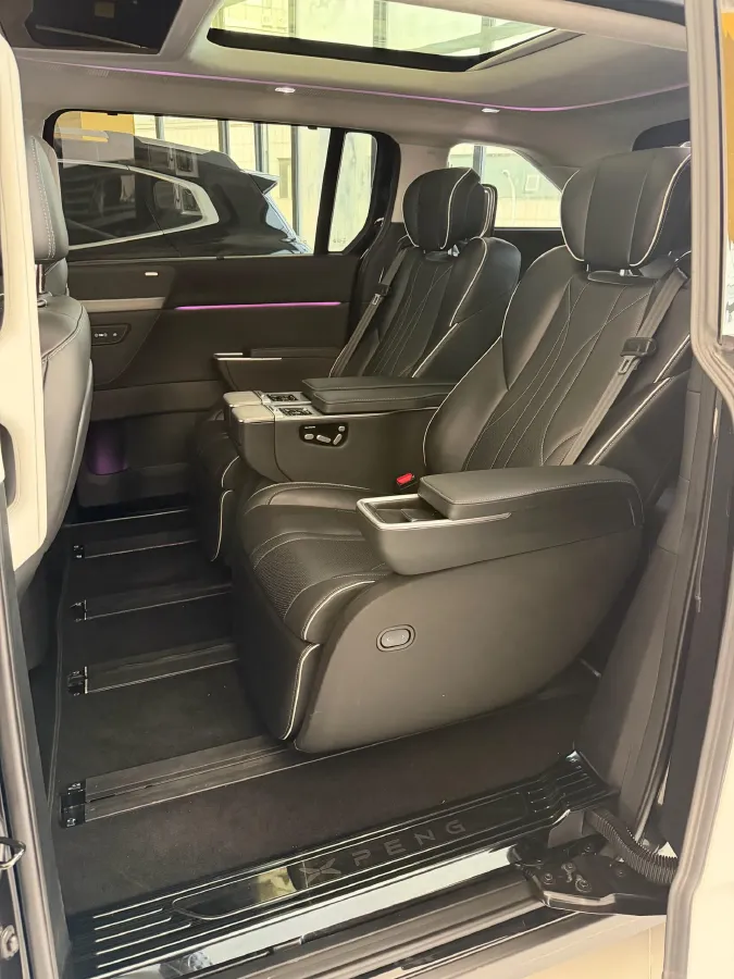 2024 Xpeng X9 BEV 101.5KWH,autocango,china used car exporter,china ev exporter,chinese used car exporter,chinese used ev exporter